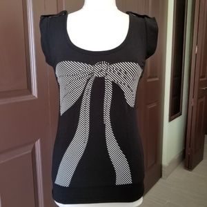 Cute Sophie Tyler Black & White Striped Bow Top